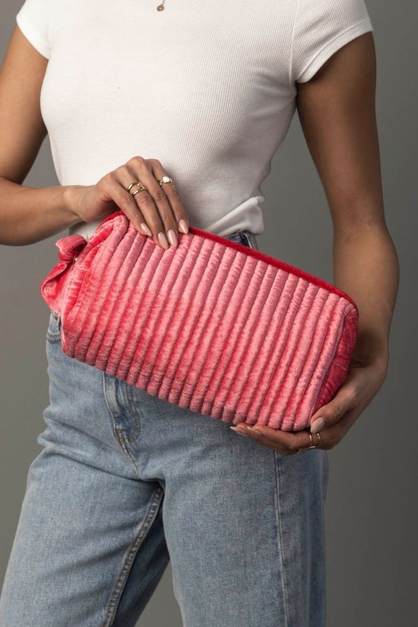 Ribbed Travel Velvet Pouch