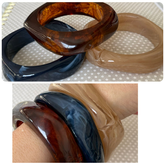 The Iris Bangle