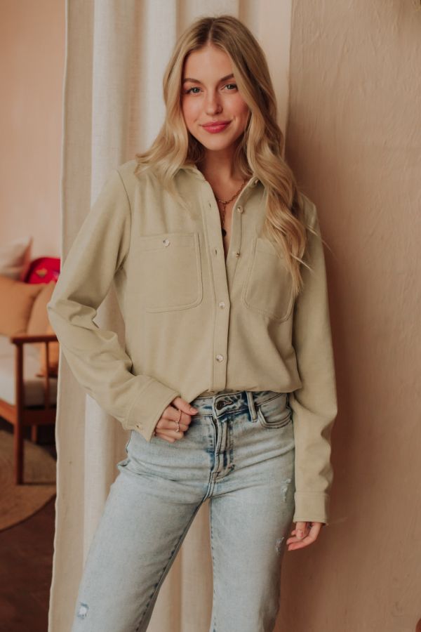 Soft Stretchy Ribbed Flannel Button Up (Multiple Colors)